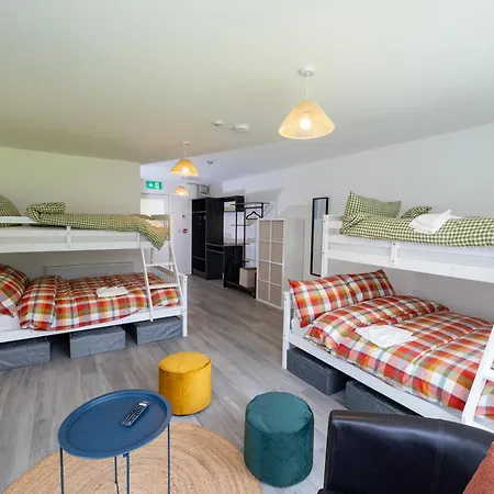 게스트하우스 Cove Hill Serviced